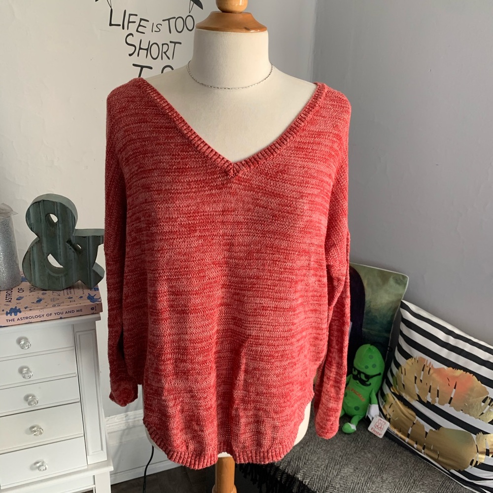American eagle// sweater size xl